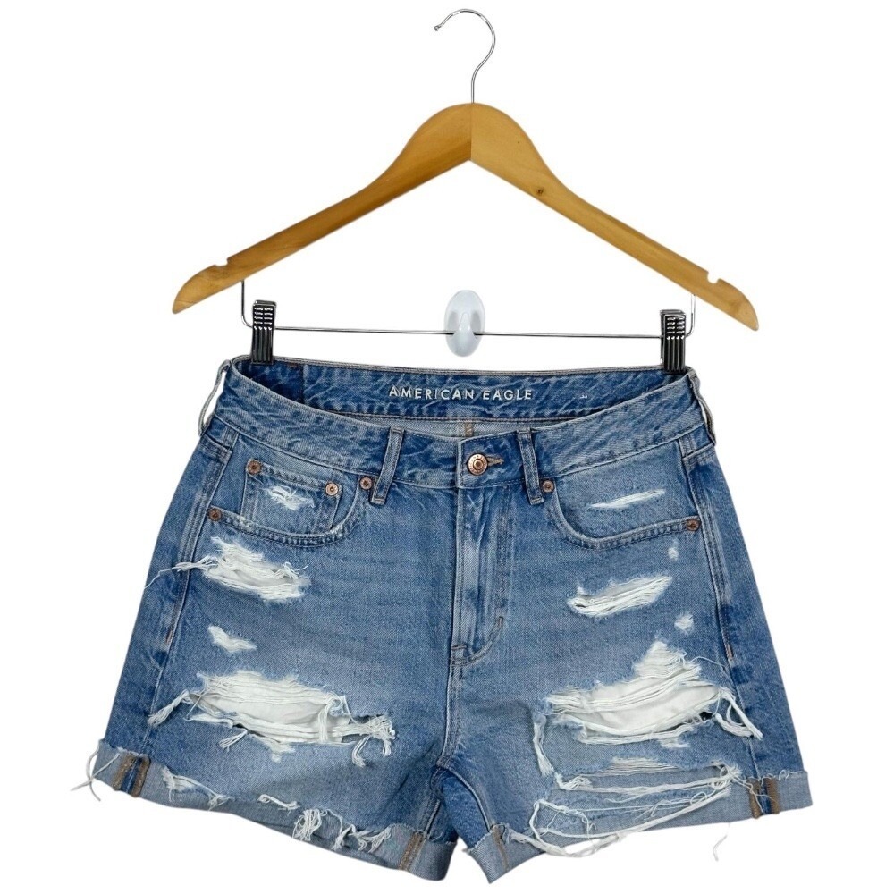 American Eagle Women's 2 Short Denim Distressed Ripped Cuffed Hem Light Wash